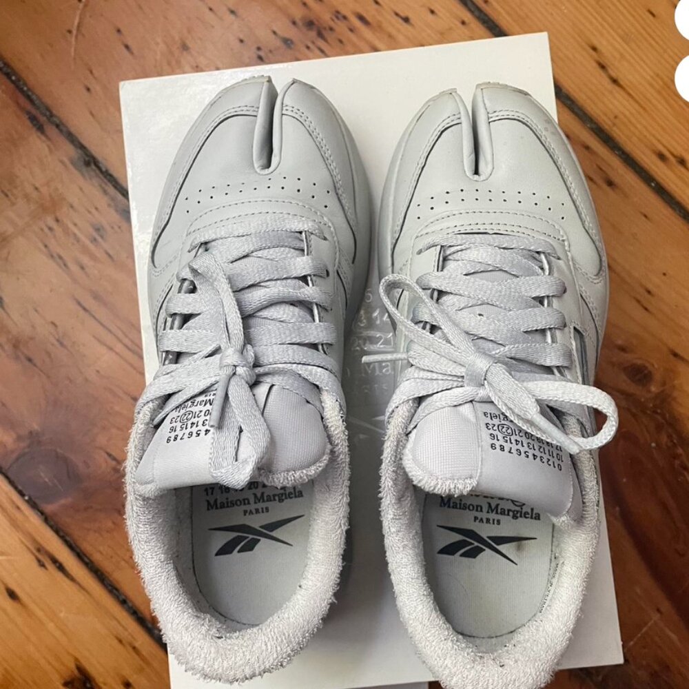 Maison Margiela  X New balance Women's Grey Sneakers